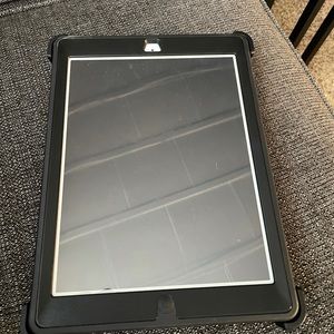 Apple iPad Air & Case